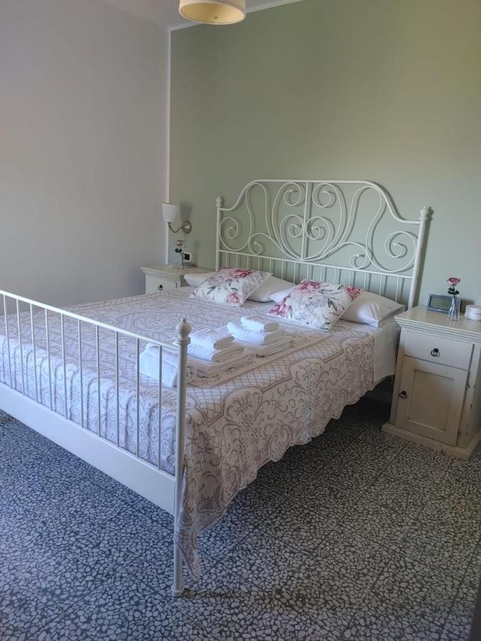Bed and Breakfast Borgo Sciugolo à Baselice Extérieur photo